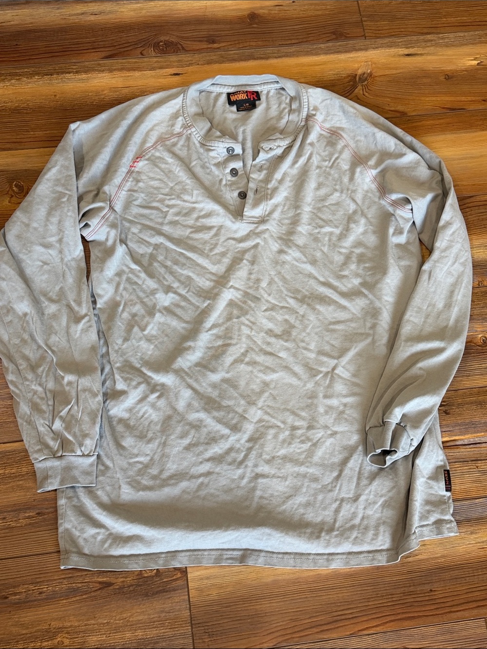 Ariat FR Men's Long-Sleeve Henley Shirt in Light Gray